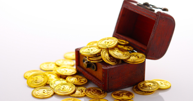 Doi tineri din Mehedinți au furat peste 100 de monede din aur, în valoare de 400 de mii de lei, din casa unor rude