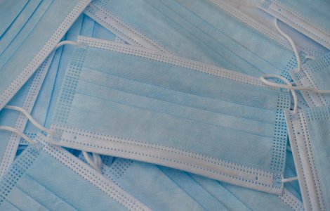 ANPC a depistat noi loturi de măști de protecție neconforme în România