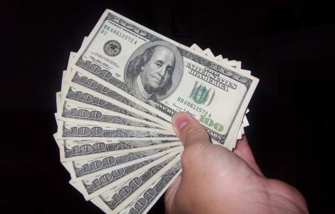 Ministru afgan: Mita de 30 de milioane de dolari in schimbul unei autorizatii