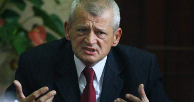 Oprescu cheama romanii la o "revolutie prin vot" pentru a pune la punct partidele si politicienii