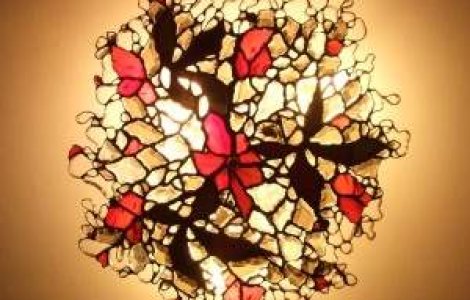 Afaceri cu forma - Sticla metalizata lucrata manual