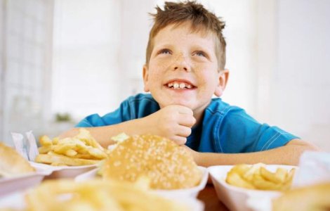 Romania, pe locul trei la obezitate infantila in Europa