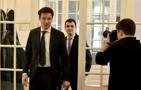 Andrei Caramitru, jigniri la adresa votanților PSD: „Sunt proști de bubuie”