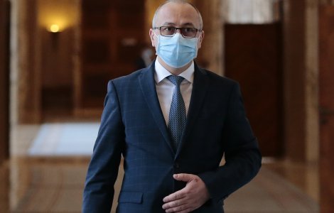 Tănase: Trebuie să implicăm tinerii în dezvoltarea politicilor pentru educație