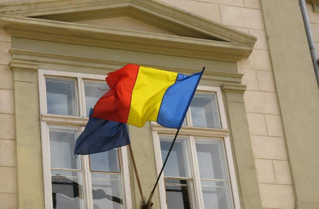 &#39;Viitorul presedinte trebuie sa formeze un guvern capabil sa recastige increderea FMI&#39;