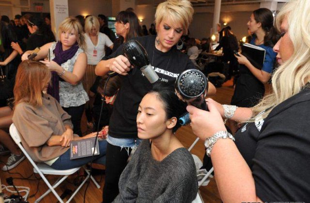 Manechinul sud-coreean Daul Kim s-a sinucis la Paris