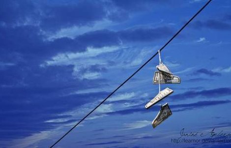 Pantofii din ziare, ultima moda din Taiwan