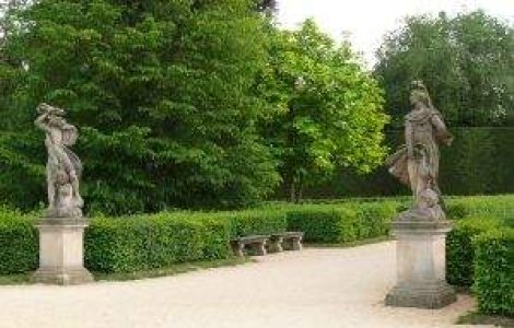 Edilii Capitalei vor sa investeasca 8,7 milioane lei in parcuri