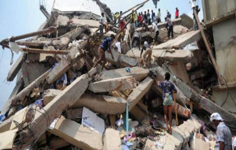 Bilantul accidentului din Bangladesh a atins 1.000 de morti