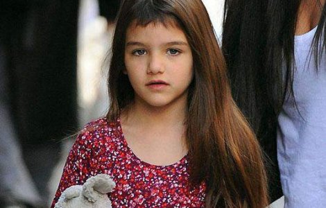 1,5 milioane de lire sterline, salariu pentru Suri Cruise