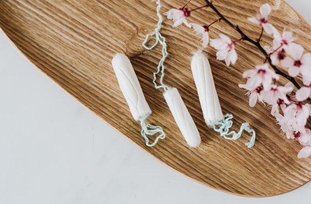 Scoția este prima țară care oferă gratuit produse de igienă intimă pentru femei