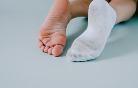  Top  Dormi cu șosetele în picioare sau fără? Află ce dezvăluie acest lucru despre tine