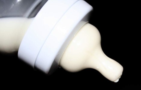 Scandalul laptelui contaminat cu melamina in China: 2 executii