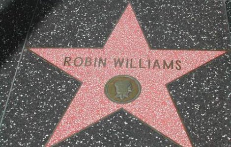 Robin Williams revine la stand-up comedy