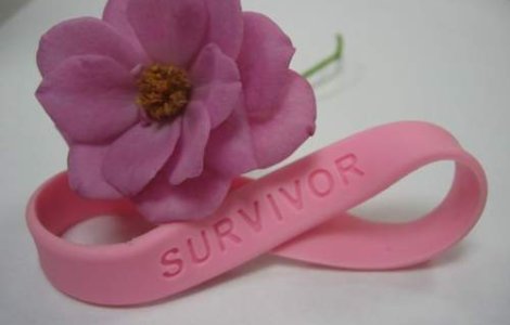 Hormonii produsi de femeile insarcinate, leac impotriva cancerului la san