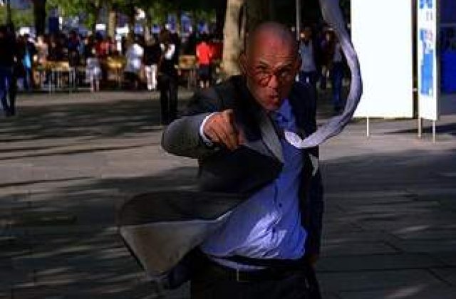 Furia reprimata la locul de munca dubleaza riscul de infarct la barbati