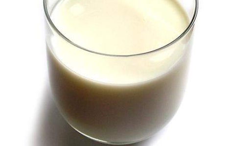 Lapte cu larve in programul "Laptele si Cornul"