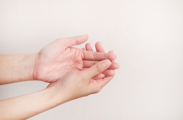 5 secrete pentru mâini cu 10 ani mai tinere