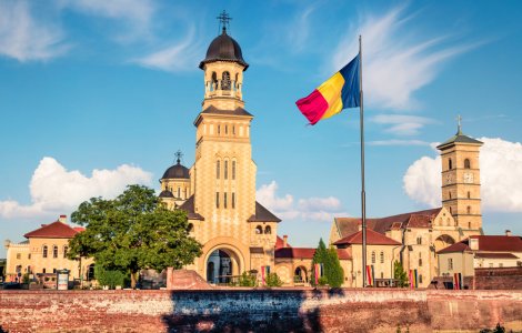 USR PLUS acuză autoritățile că au decis noaptea carantinarea în Alba Iulia