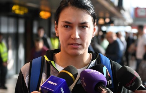 Cristina Neagu, mesaj de 1 Decembrie: Vom juca pentru voi şi pentru România