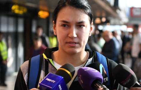 Cristina Neagu, mesaj de 1 Decembrie: „Ne vom gândi la voi şi vom juca pentru voi, pentru noi şi pentru România”