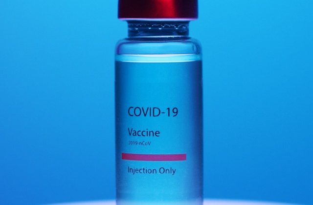 Pfizer a depus o cerere pentru aprobarea vaccinului anti-Covid în UE