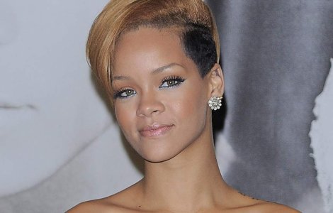  Video  Dilema peste Ocean: Este Rihanna prea grasa?