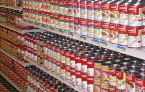 Peste 45% dintre romani au redus consumul in acest an din cauza crizei