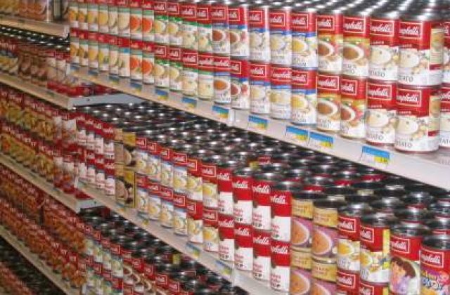 Peste 45% dintre romani au redus consumul in acest an din cauza crizei