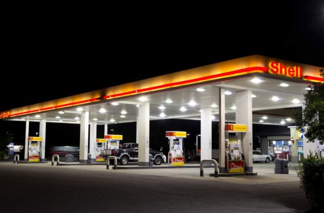 Ancheta de amploare in UE: Shell, BP si alte companii ar fi manipulat pretul petrolului