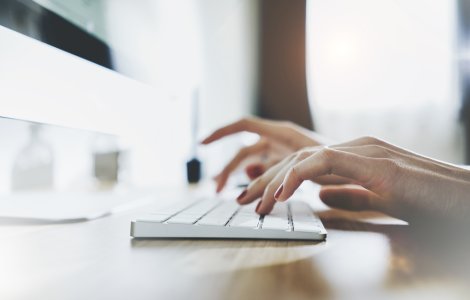 O femeie a șters toate mail-urile în care era anunțată că a câștigat la loterie, crezând că e o înșelătorie