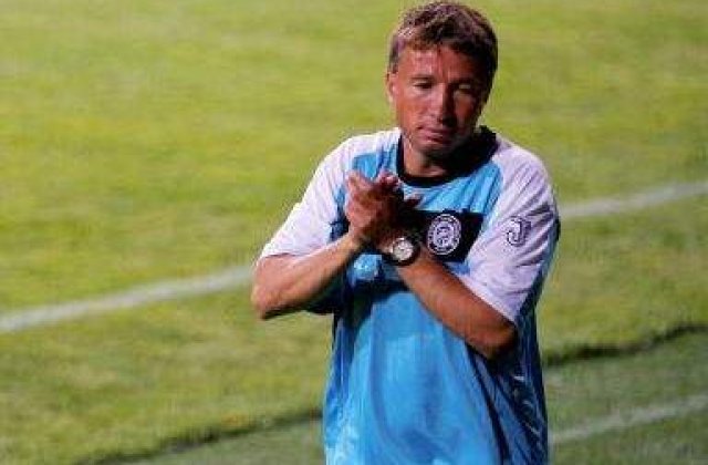 Dan Petrescu: "Este onorant postul de selectioner al oricarei echipe nationale"