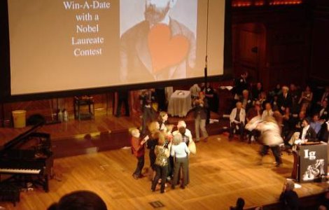 Iranul i-a confiscat premiul Nobel pentru pace laureatei din 2003