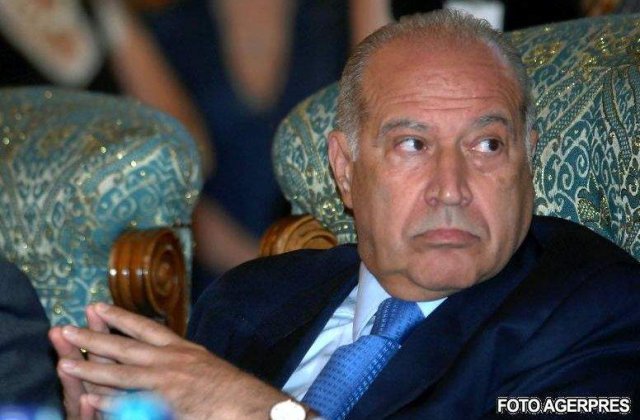 "Traiane, hai sa rupem pisica sau, daca vrei tu, motanul!"