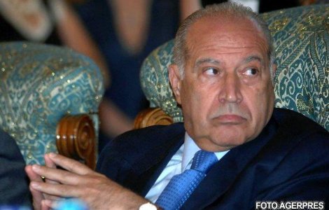 "Traiane, hai sa rupem pisica sau, daca vrei tu, motanul!"