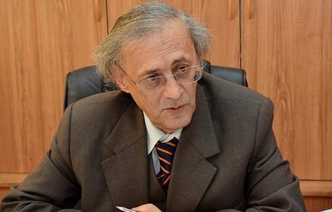 Colegiul Medicilor ameninta cu blocarea sistemului de sanatate