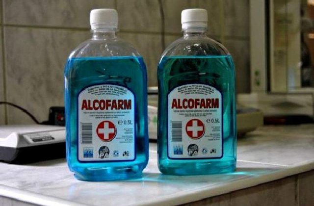 O lotiune tonica produsa in Romania a ucis 25 de oameni de la inceputul anului