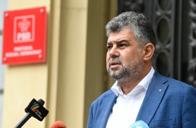 Marcel Ciolacu i-a trimis lui Iohannis cadou un exemplar din Constituţia Rom&acirc;niei