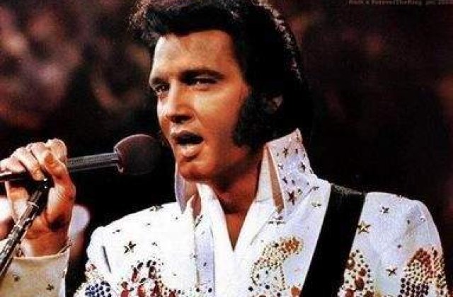 Cum suna un Lexus LF-A la turatie maxima