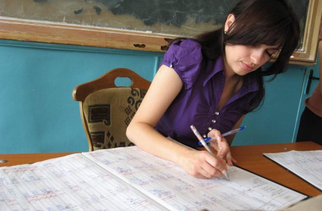 Inca un caz: Un tanar de 19 ani s-a sinucis din dragoste pentru profesoara sa