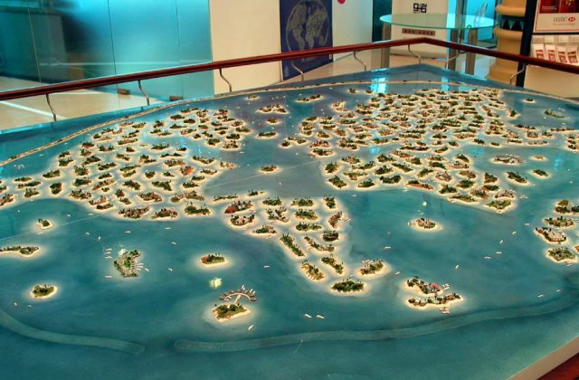 Dubaiul nu garanteaza datoriile holdingului Dubai World