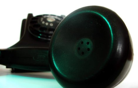 Intreaga UE va avea numere speciale de telefon pentru victimele delictelor