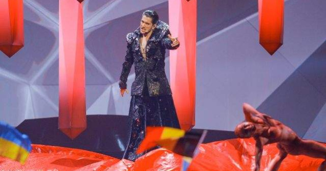 Jean Paul Gaultier: Cezar merita o mentiune speciala la Eurovision