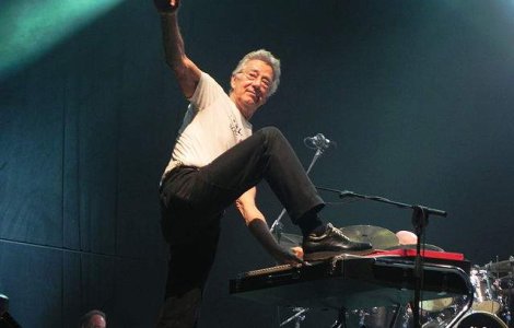 Ray Manzarek, membru fondator al trupei The Doors, a murit la varsta de 74 de ani
