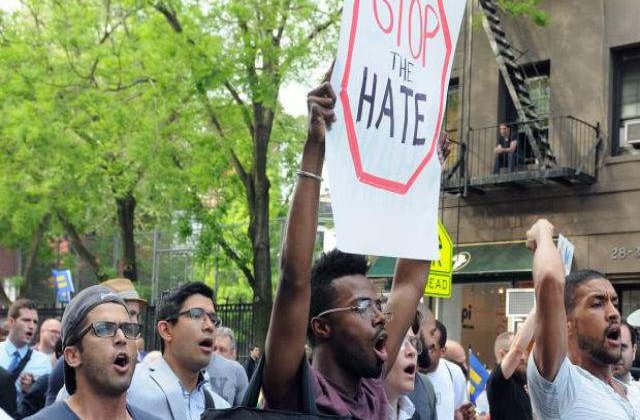 Uciderea unui tanar pentru ca era homosexual a starnit proteste la New York