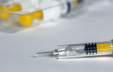 Oamenii care au alergii severe nu ar trebui să se vaccineze împotriva Covid-19
