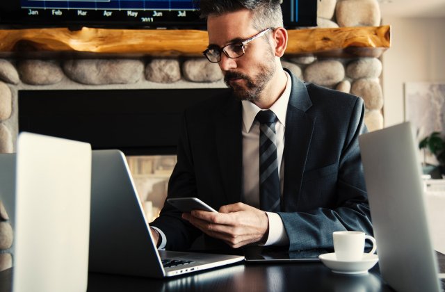 Ultrabook sau workstation? Ce să alegi, &icirc;n funcție de specificul jobului tău