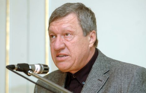 Octavian Andronic, jurnalist și caricaturist, a murit