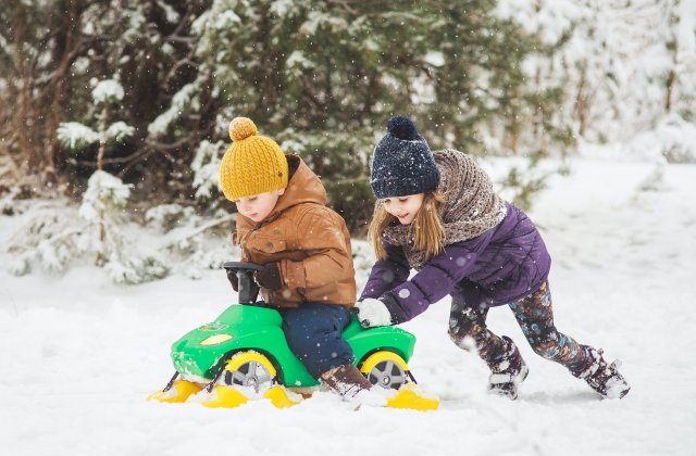 6 activități adorate de copii în perioada iernii