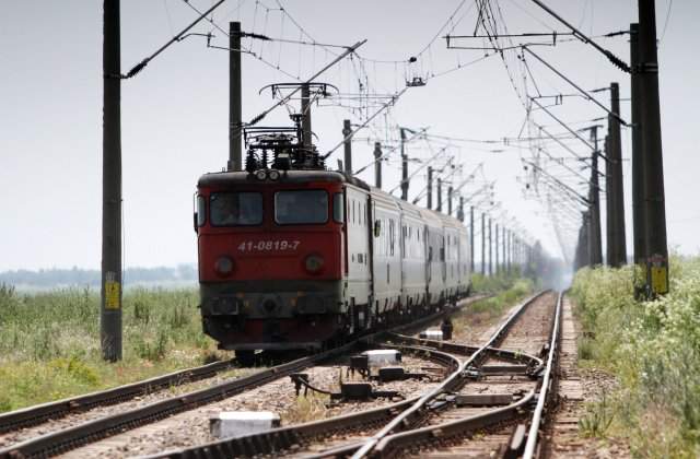 Accident feroviar soldat cu 2 morți. Mecanicul locomotivei era &icirc;n stare de ebrietate